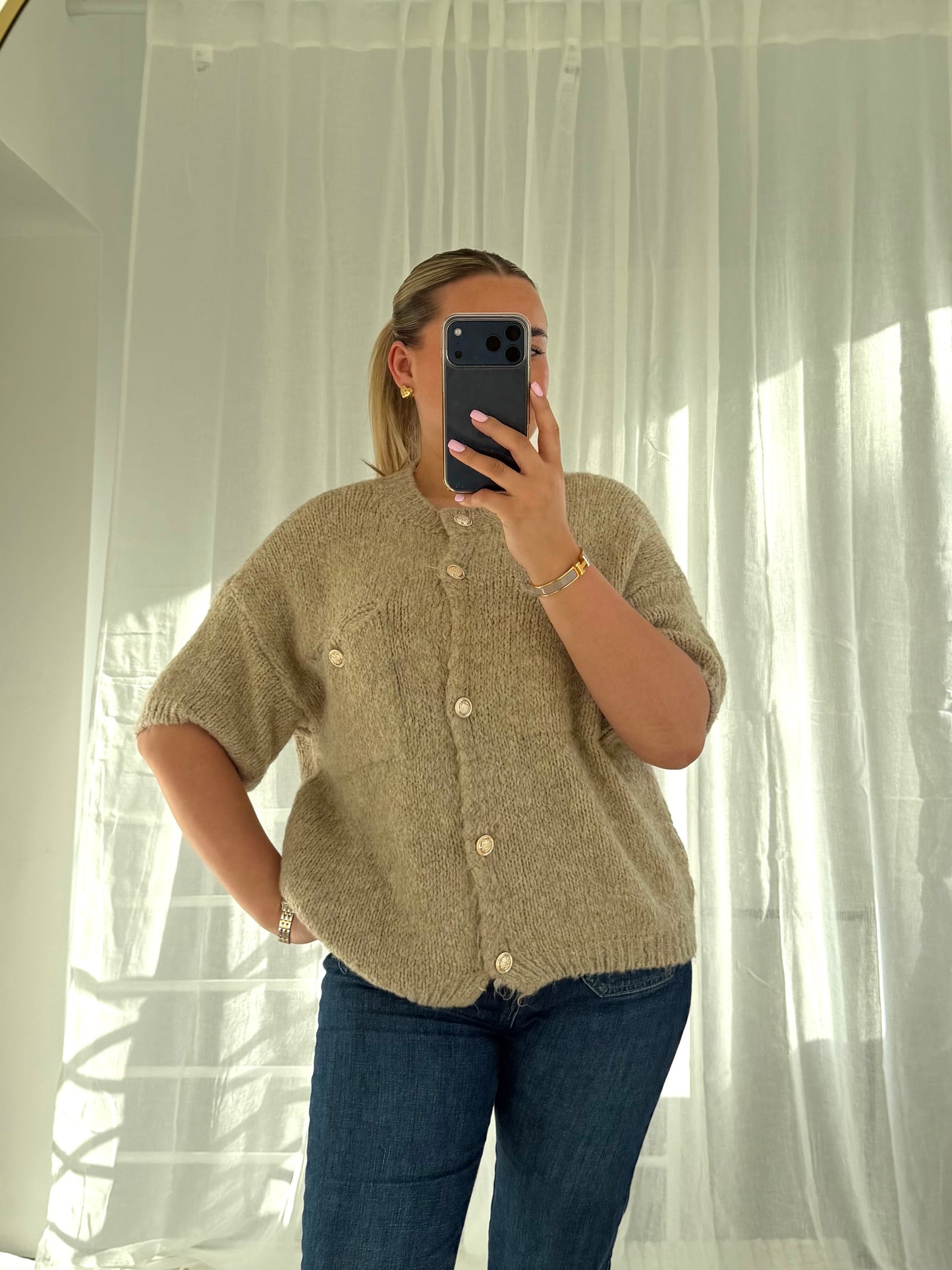 Nala Cardigan in Beige