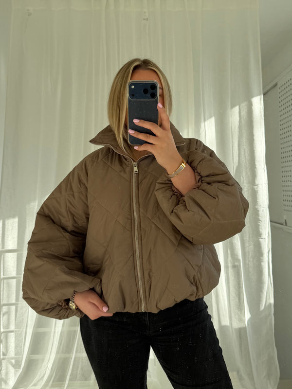 Pufferjacke in Taupe