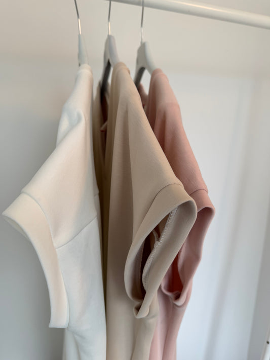 Butterstoff V Ausschnitt Kleid