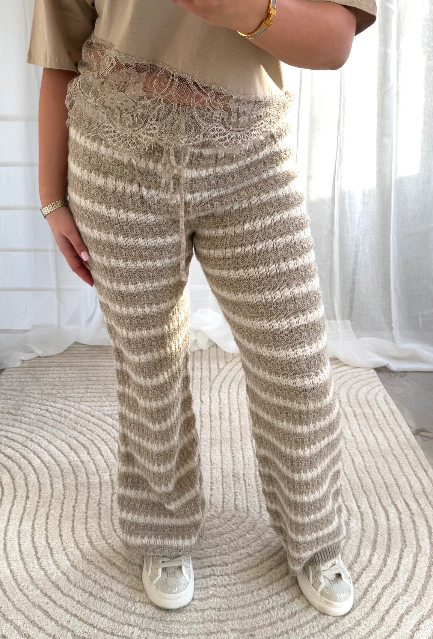 Strickhose in Taupe Creme