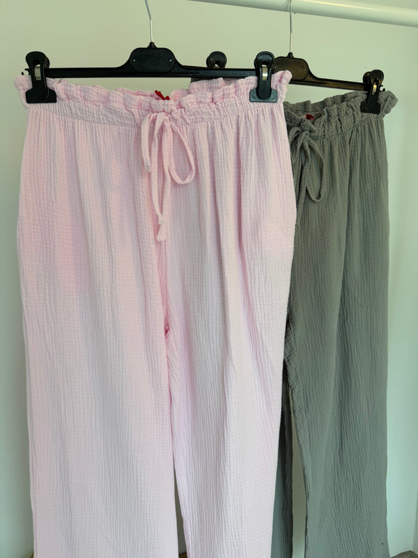 Musselin Hose - versch. Farben