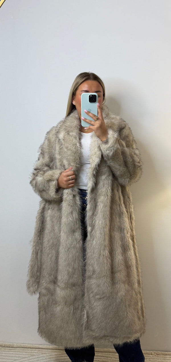 Fellmantel Grau Lang
