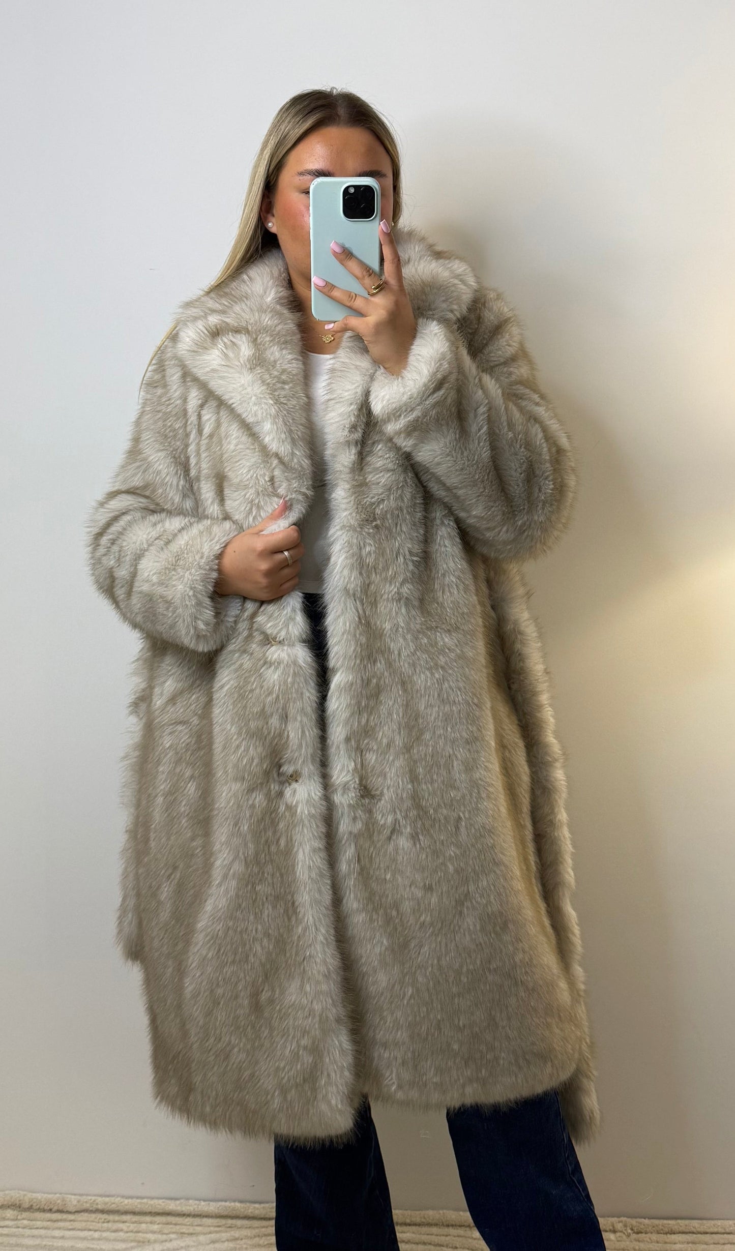 Fellmantel Creme Grau Mittellang