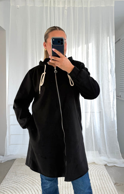 Wildleder Jäckchen in Schwarz